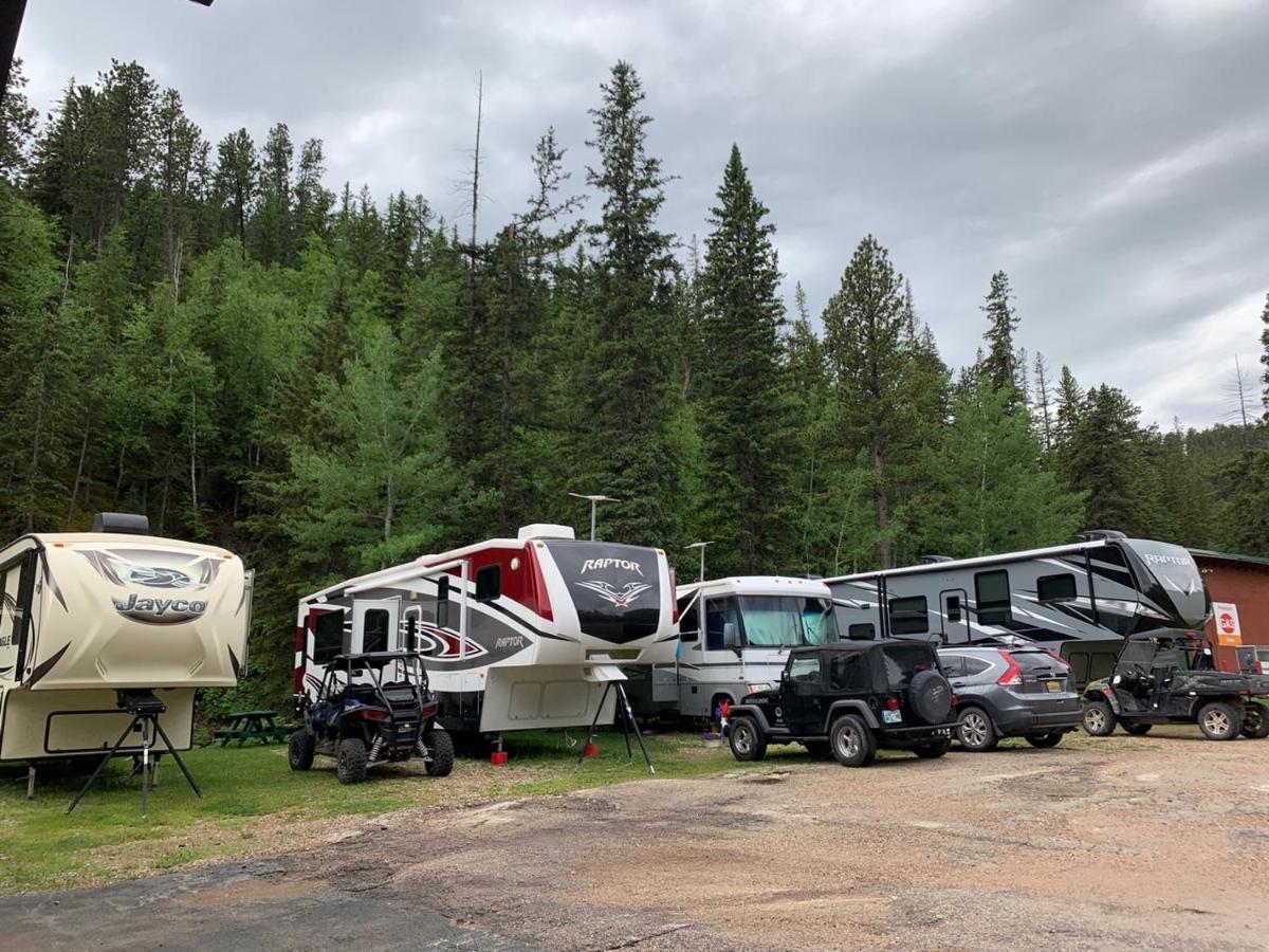 Whitetail Creek Camping Resort Lead Екстер'єр фото